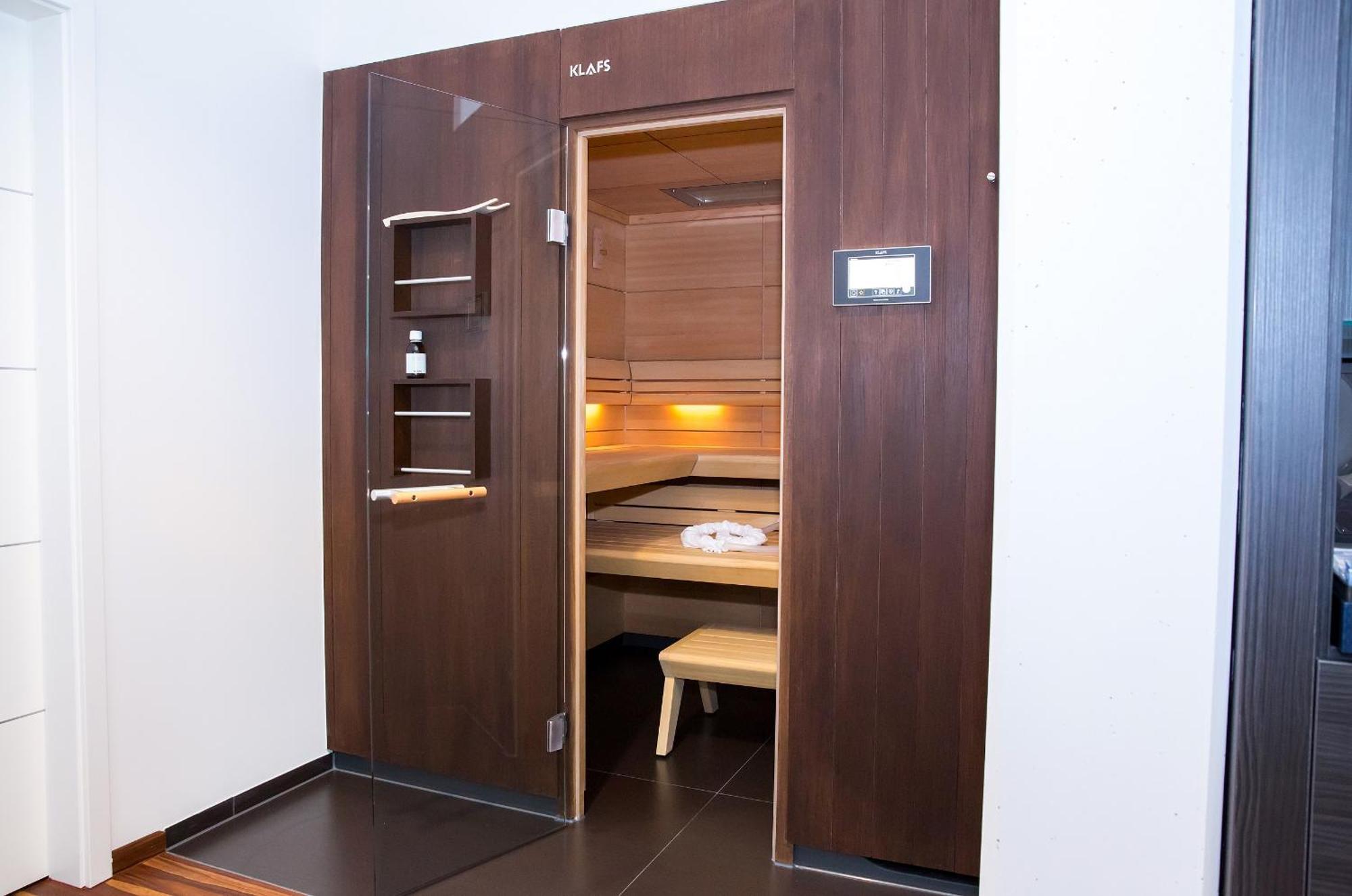 Plus Punkt Private Spa Weingarten  Buitenkant foto