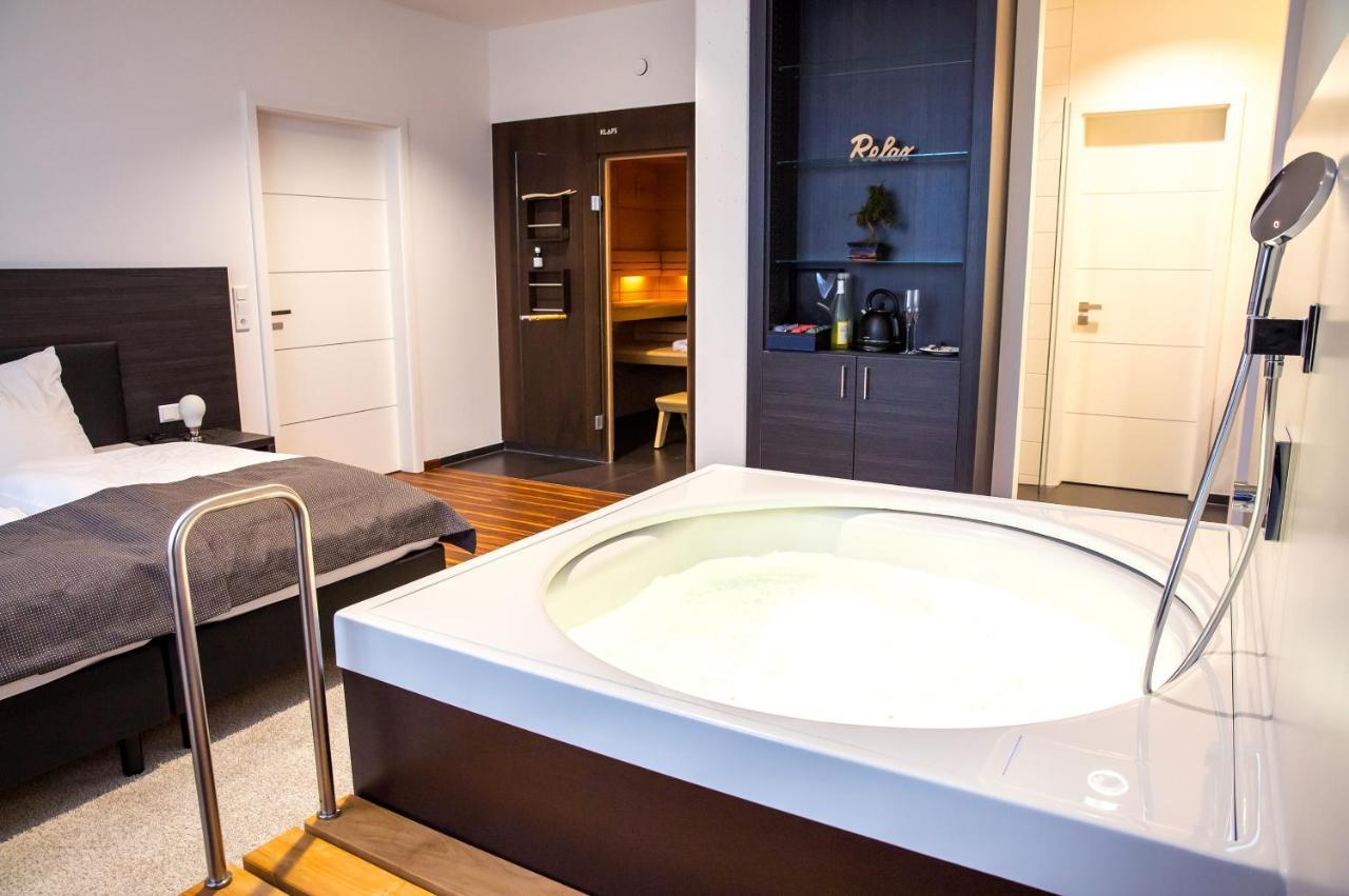 Plus Punkt Private Spa Weingarten  Buitenkant foto